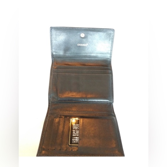 CHANEL Caviar Black Trifold Wallet - Picture 3 of 14